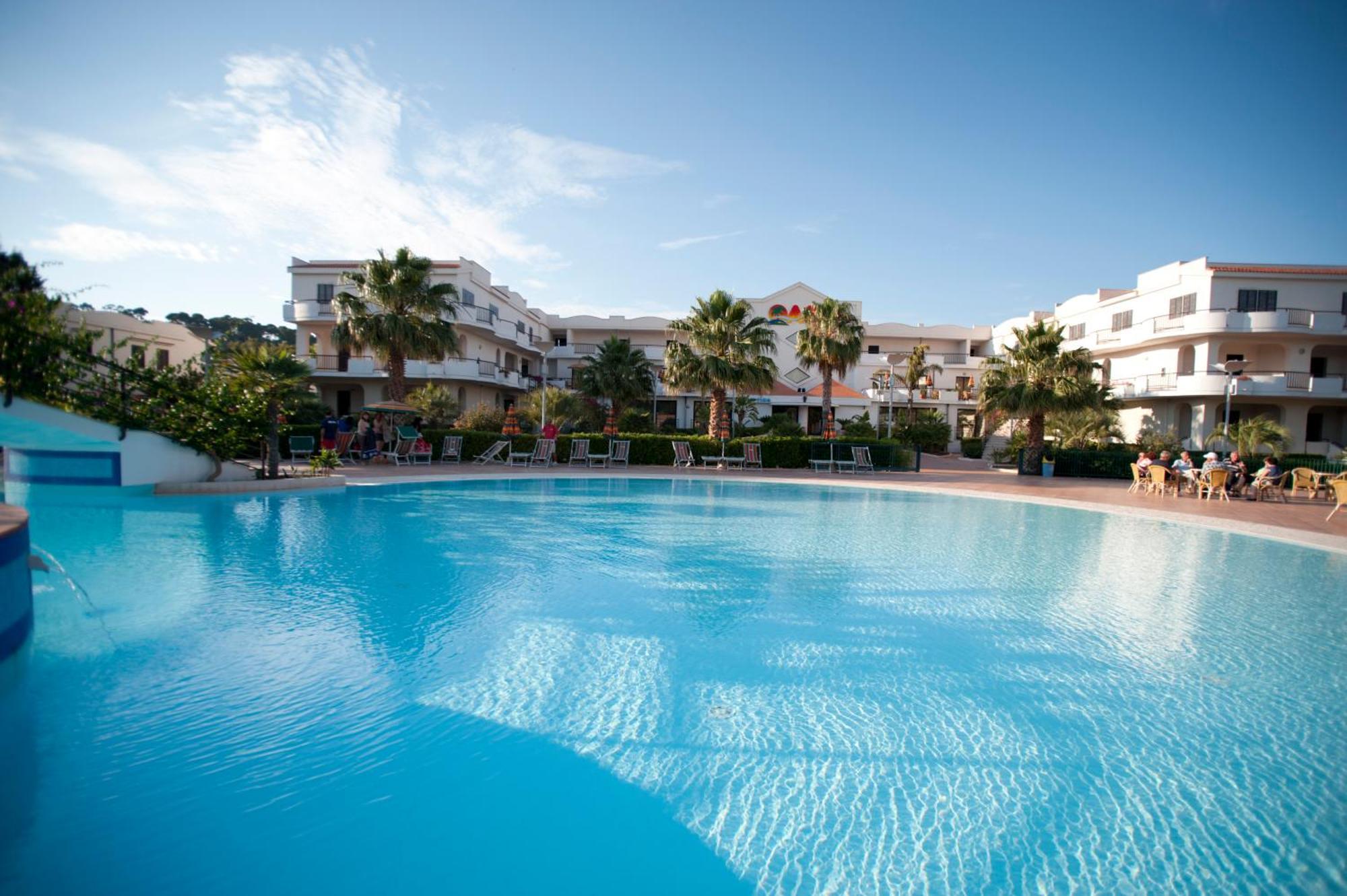 Oasiclub Hotel Βιέστε Εξωτερικό φωτογραφία