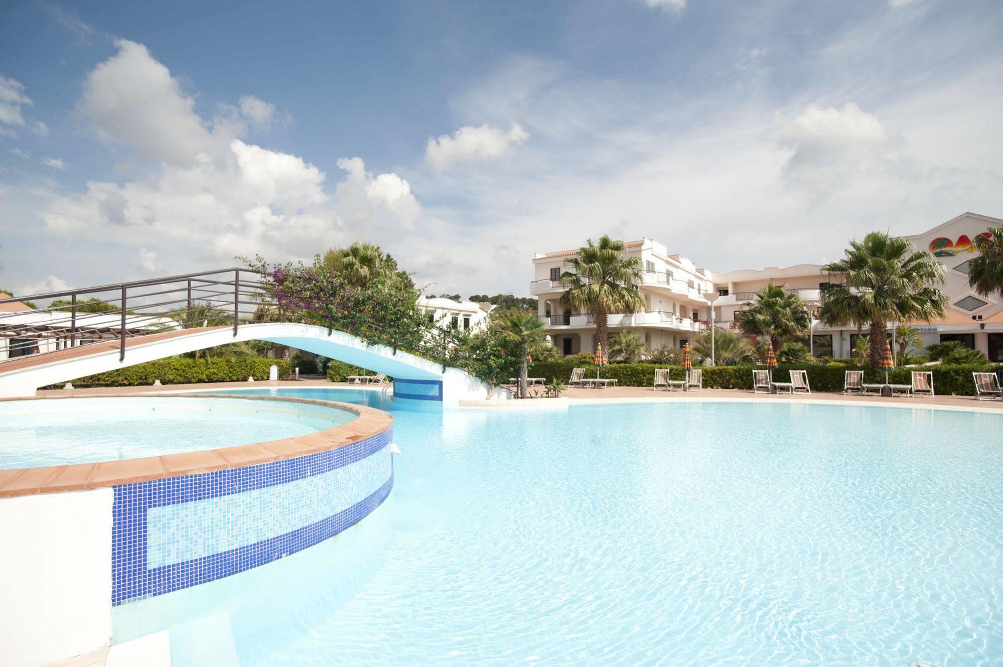 Oasiclub Hotel Βιέστε Εξωτερικό φωτογραφία