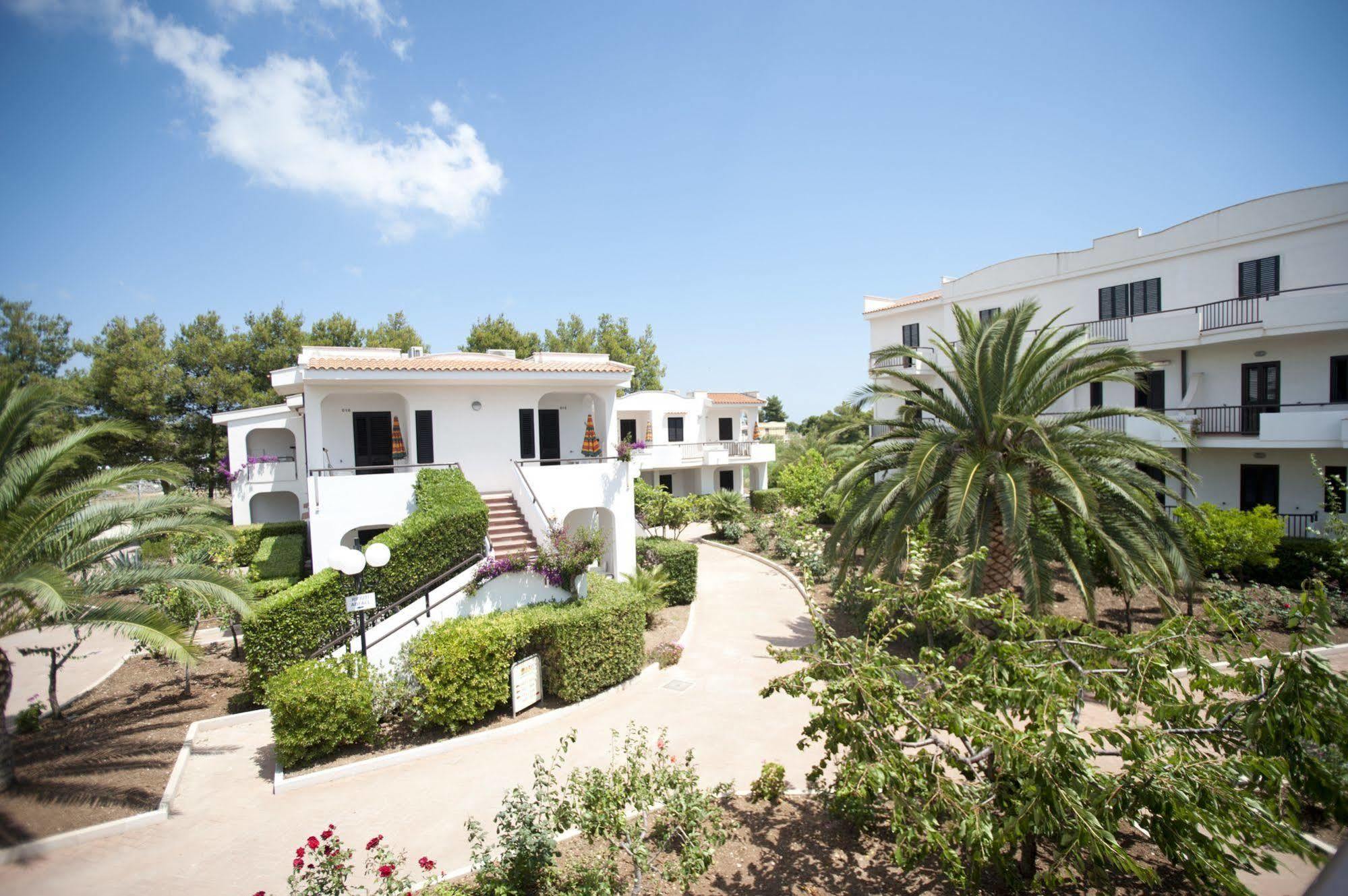 Oasiclub Hotel Βιέστε Εξωτερικό φωτογραφία